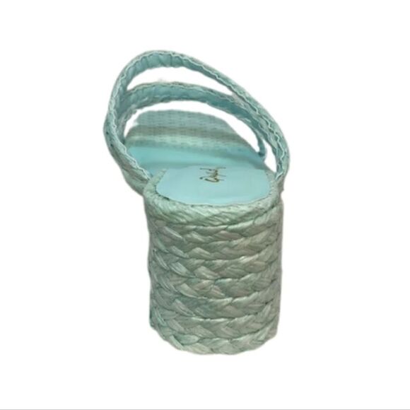 BRAND NEW QUPID MINT STRAPPY SANDAL - Picture 9 of 16